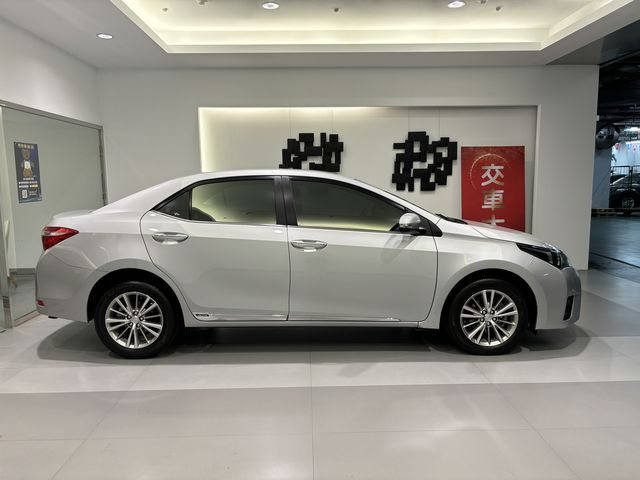 ALTIS 1.8  第4張相片