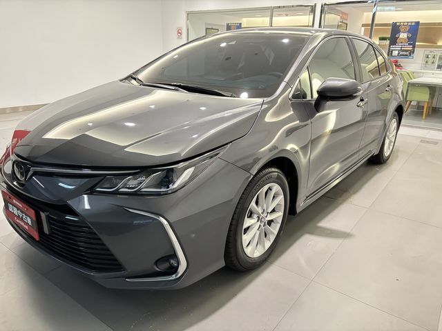 ALTIS 1.8  第1張相片