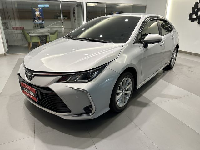 ALTIS 1.8  第1張相片