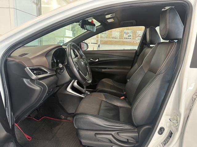 YARIS 1.5  第8張相片