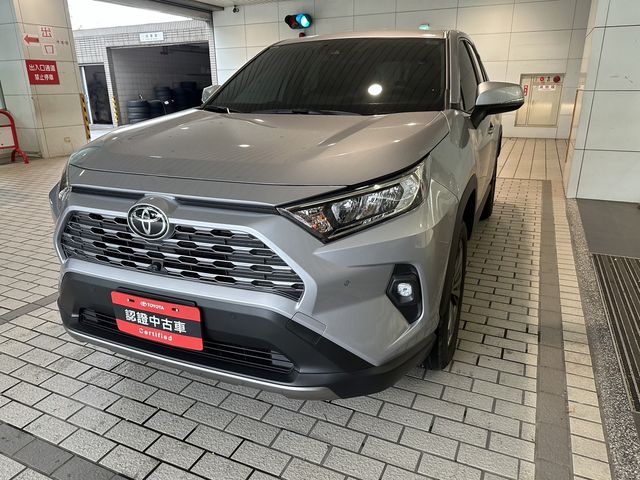 RAV4 2.0  第1張相片