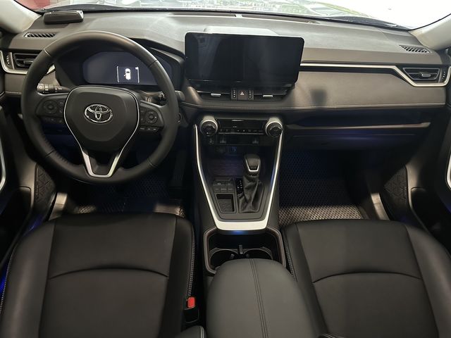 RAV4 2.0  第7張相片