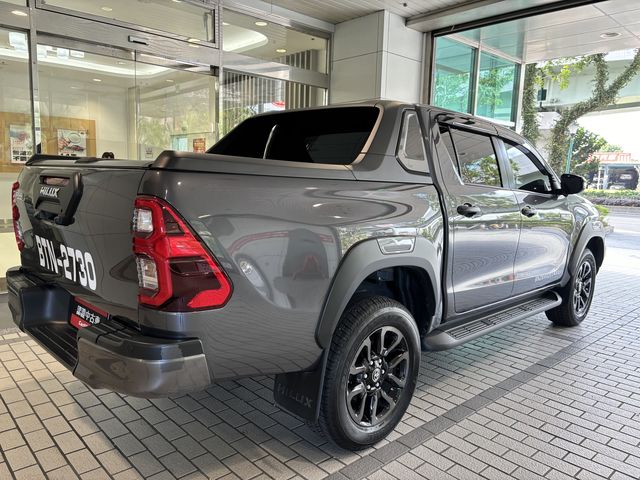 HILUX 2.8  第5張相片