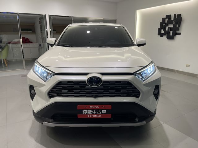 RAV4 2.0  第2張相片