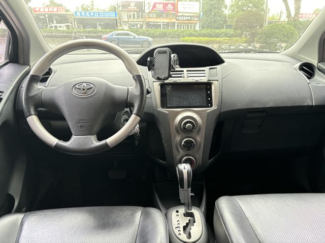 YARIS 1.5  第7張相片