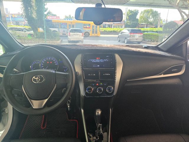 YARIS 1.5  第9張相片