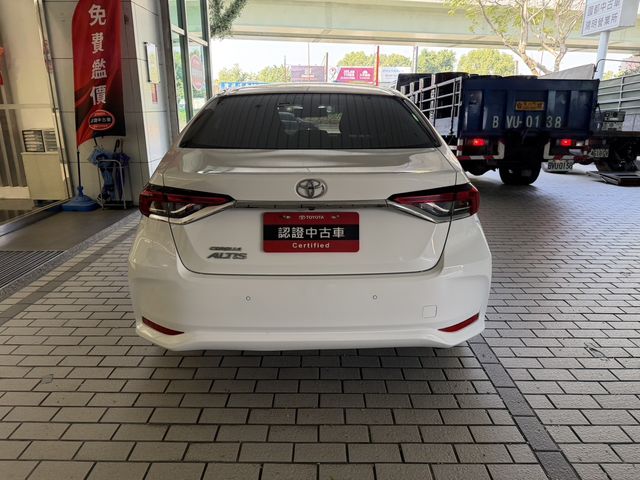 ALTIS 1.8  第6張相片