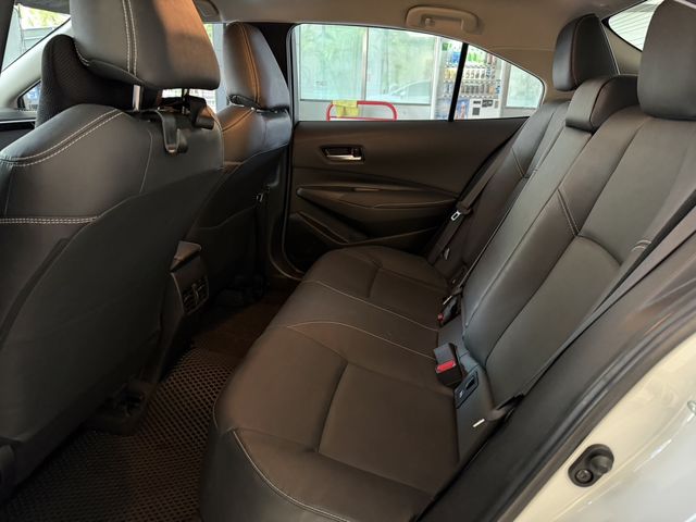 ALTIS 1.8  第9張相片