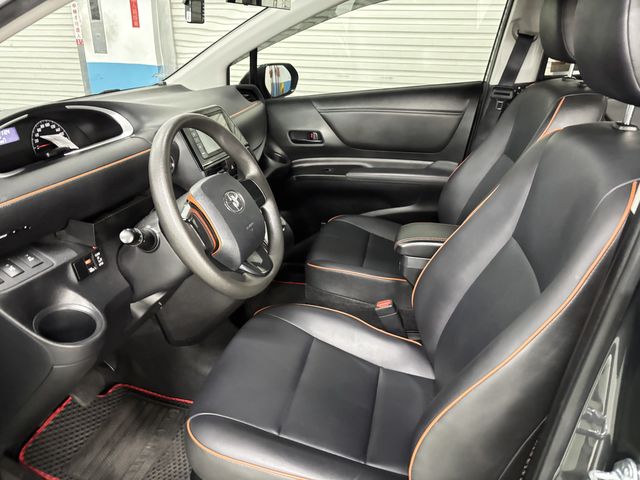 SIENTA 1.8  第9張相片