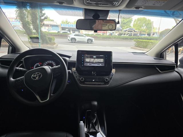 ALTIS 1.8  第9張相片