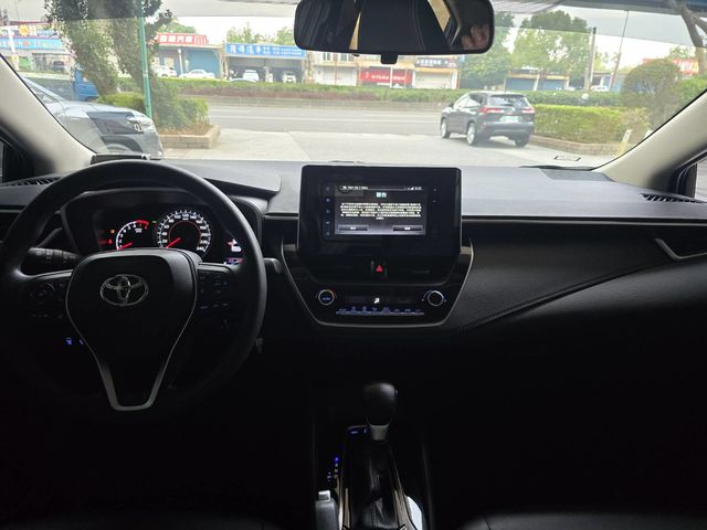 ALTIS 1.8  第9張相片