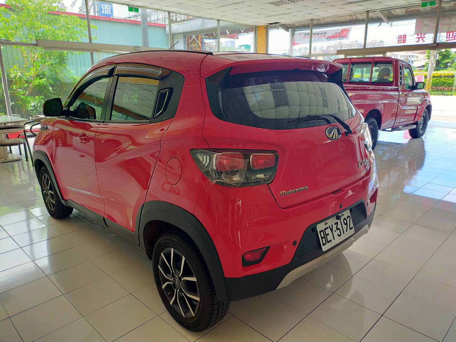 Mahinra馬亨達2019年KUV100手排1200CC全新領牌車特惠價歡迎參觀聯絡  第6張相片