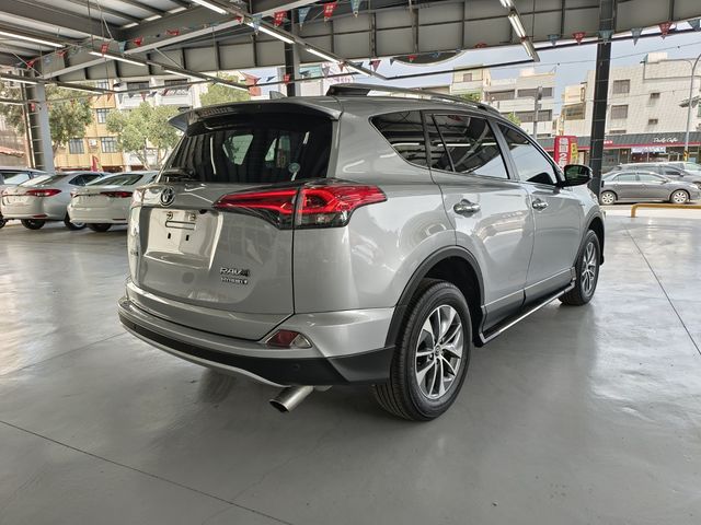 RAV4 2.5 HV  第4張相片