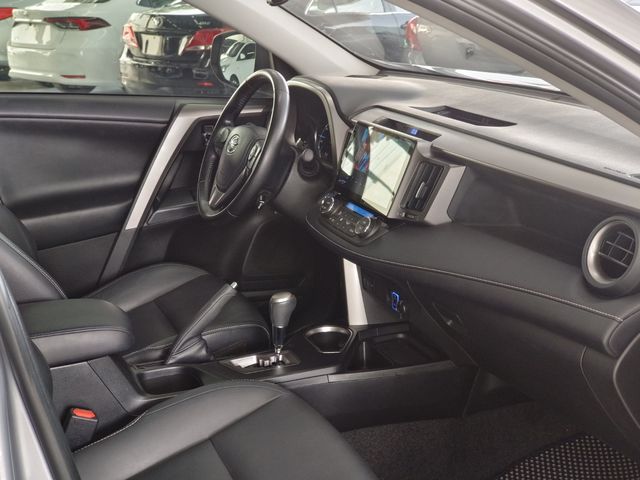 RAV4 2.5 HV  第9張相片