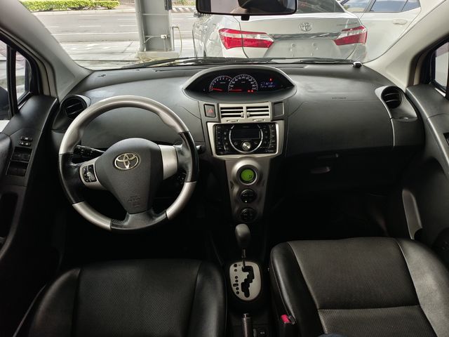 YARIS 1.5  第9張相片