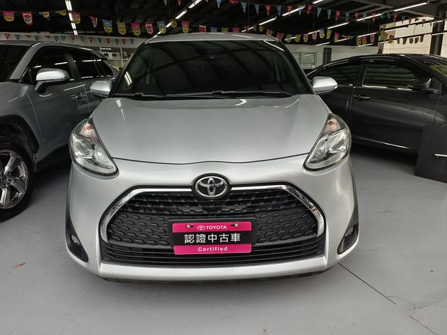 SIENTA 1.8  第2張相片