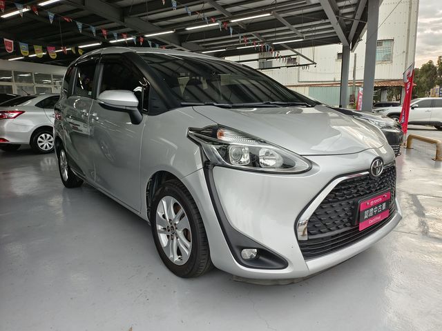 SIENTA 1.8  第3張相片