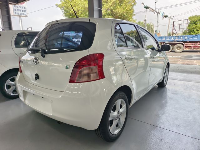 YARIS 1.5  第4張相片