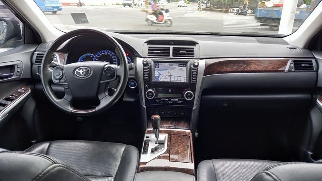 CAMRY 2.5 HV  第9張相片