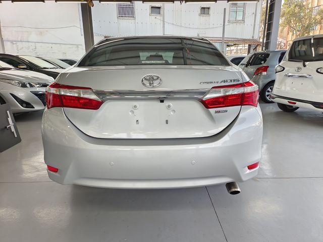 ALTIS 1.8  第6張相片