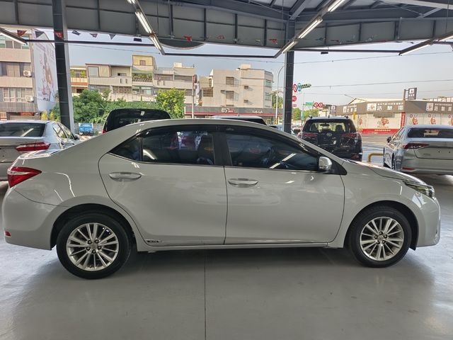 ALTIS 1.8  第4張相片