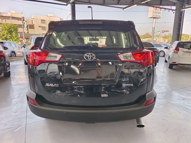 RAV4 2.0  第6張相片