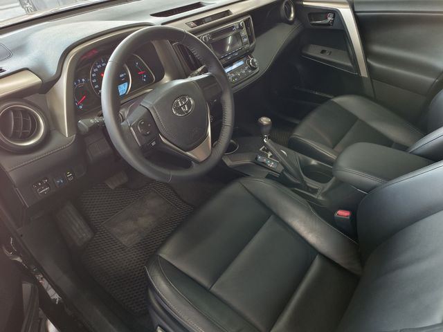 RAV4 2.0  第7張相片
