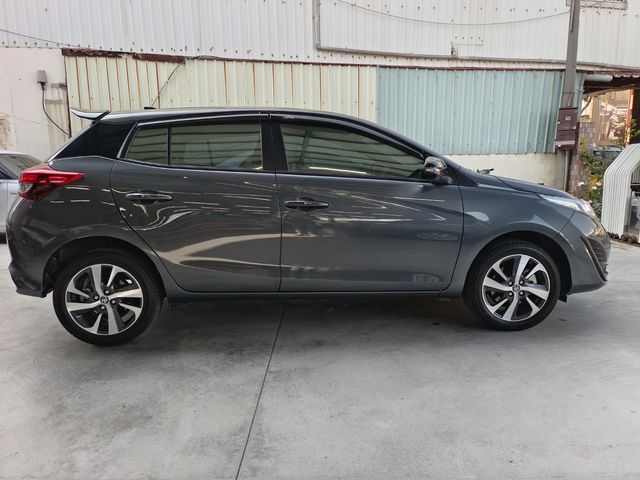 YARIS 1.5  第4張相片