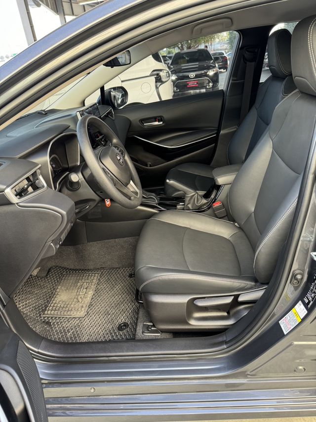 ALTIS 1.8  第7張相片