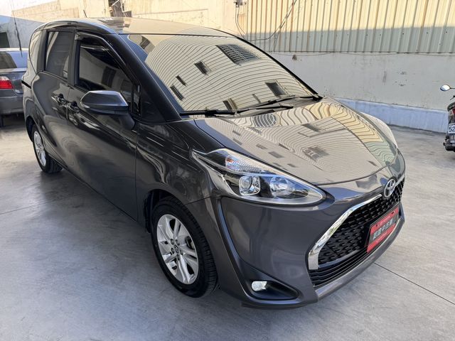 SIENTA 1.8  第3張相片
