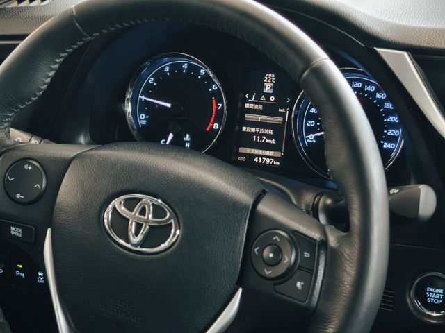 ALTIS 1.8  第10張相片