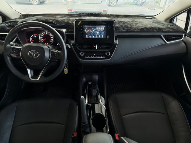 ALTIS 1.8  第8張相片
