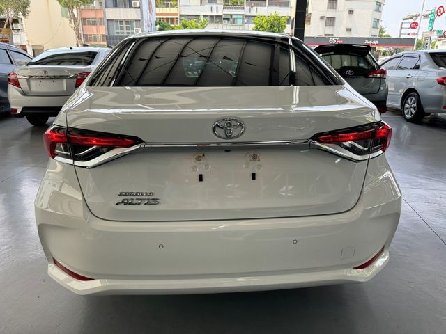 ALTIS 1.8  第6張相片