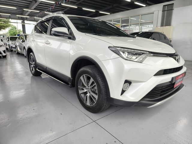 RAV4 2.0  第3張相片