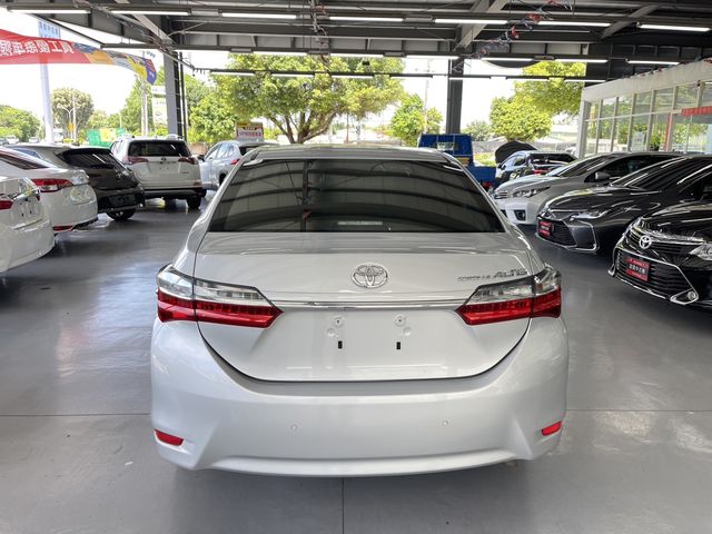 ALTIS 1.8  第5張相片