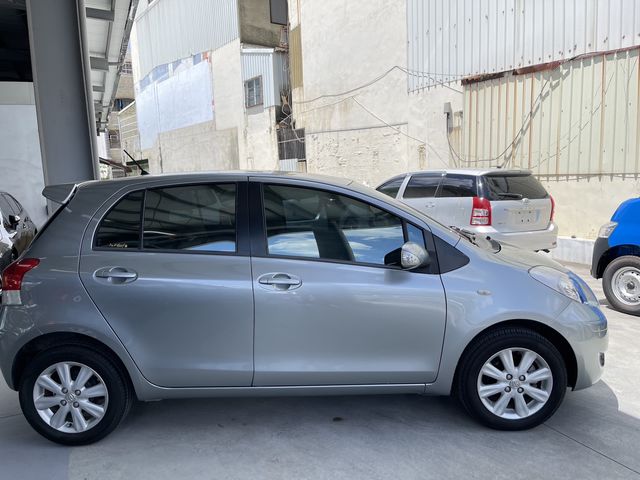 YARIS 1.5  第4張相片
