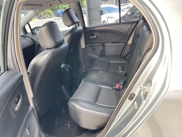 YARIS 1.5  第8張相片