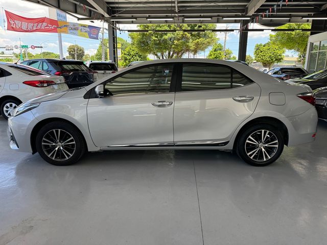 ALTIS 1.8  第4張相片