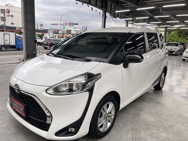SIENTA 1.8  第1張相片
