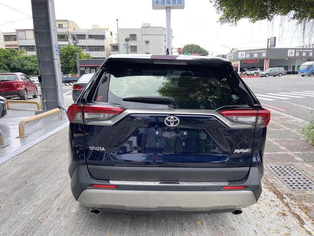 RAV4 2.0  第6張相片