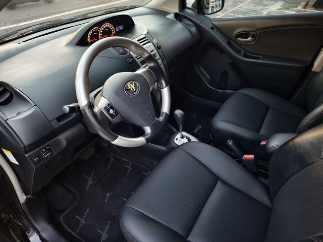 YARIS 1.5  第7張相片