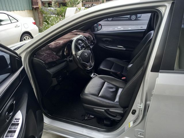 YARIS 1.5  第7張相片