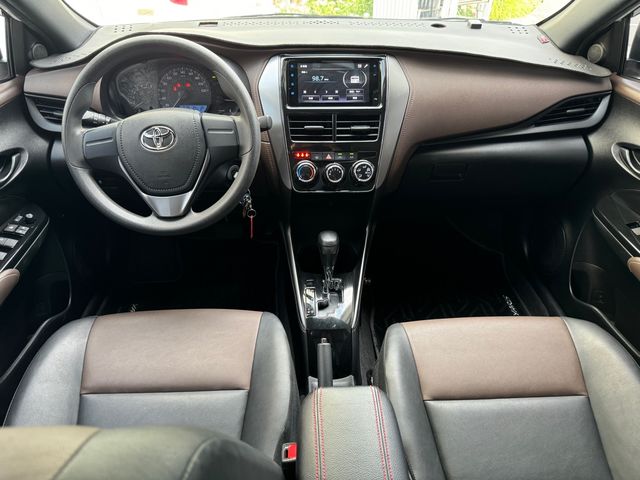 YARIS 1.5  第9張相片