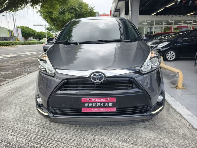 SIENTA 1.8  第2張相片