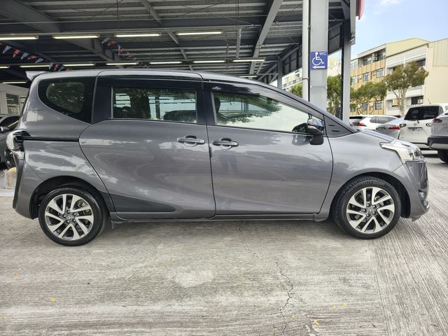 SIENTA 1.8  第4張相片