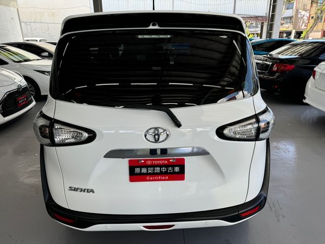 SIENTA 1.8  第5張相片
