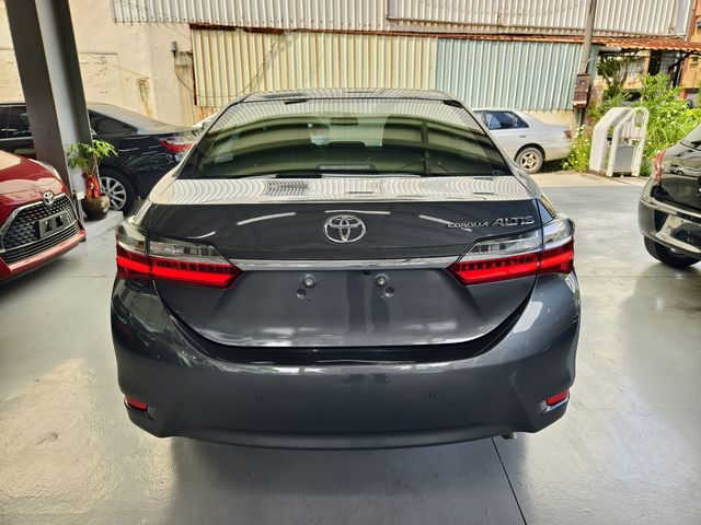 ALTIS 1.8  第5張相片