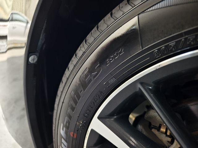 ALTIS 1.8  第9張相片