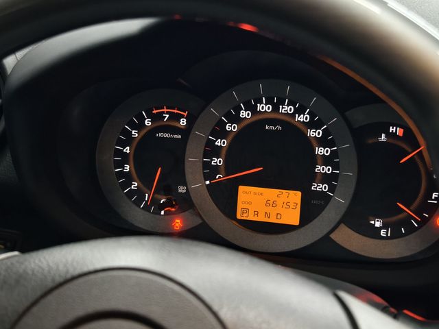 RAV4 2.4 2WD  第9張相片