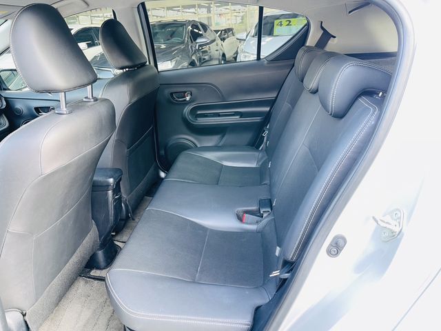 PRIUS C 1.5  第9張相片